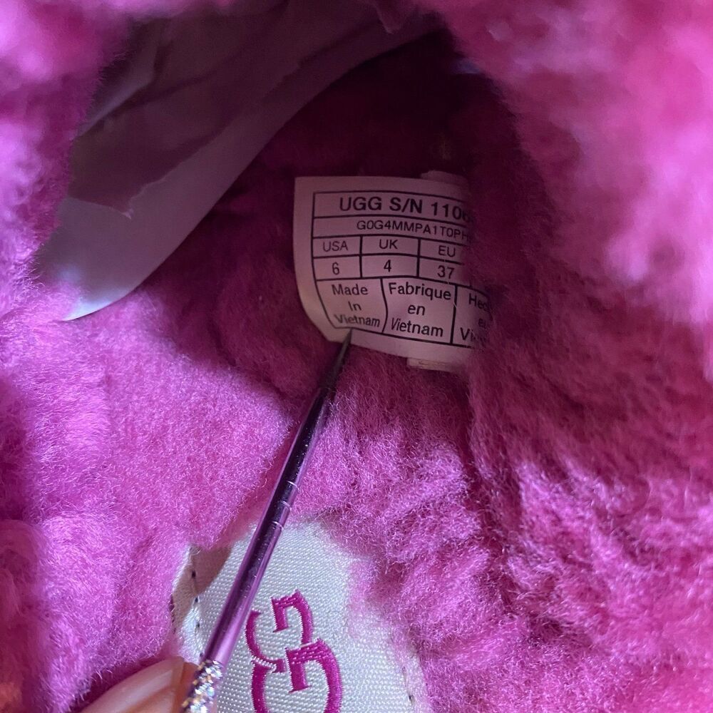 Ugg Magenta Slip On Slippers Size 6 - Picture 6 of 6
